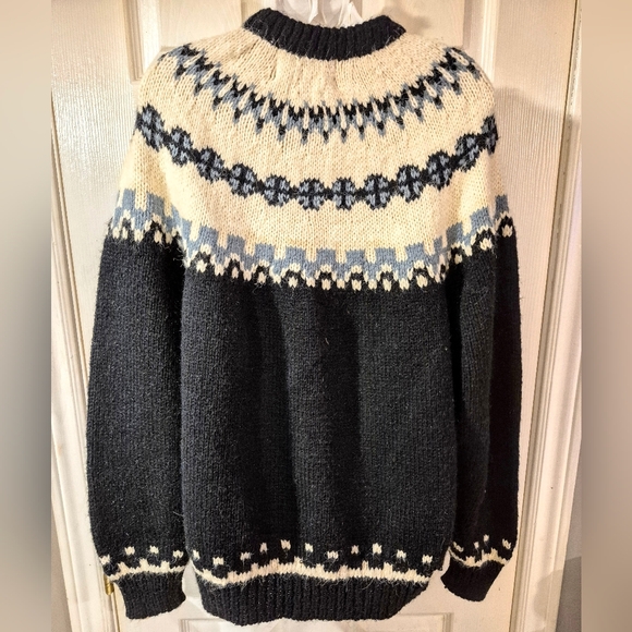 Portage Original Hand Knit Chunky Sweater Medium - Picture 4 of 5